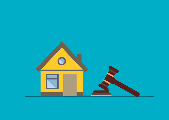 buying a house at auction in Italy